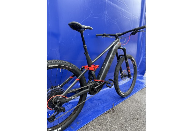 Husqvarna Mountain Cross 6