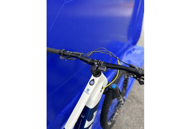 Husqvarna Hard Cross HC8